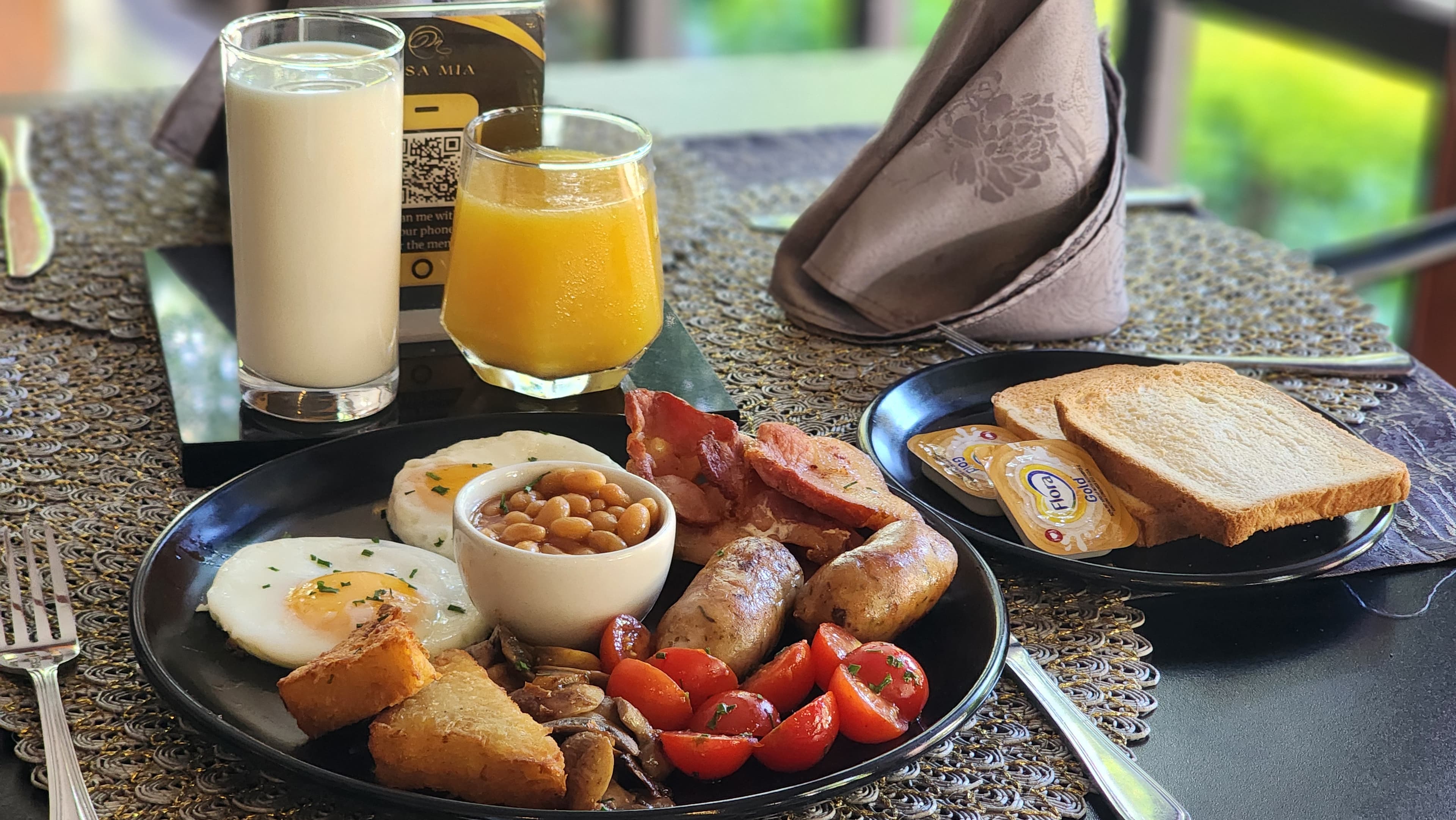 Breakfast at Casa Mia