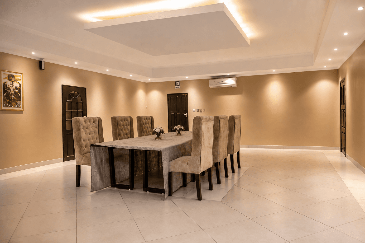 Casa Mia boardroom layout